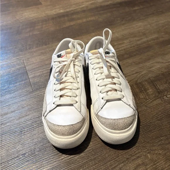 Nike women’s platform blazers - Picture 4 of 7